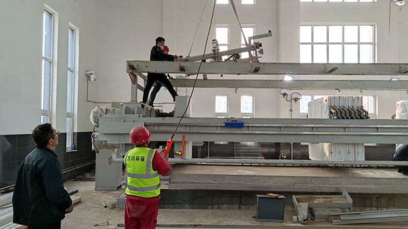 折疊(die)帶式壓濾機的結構特點