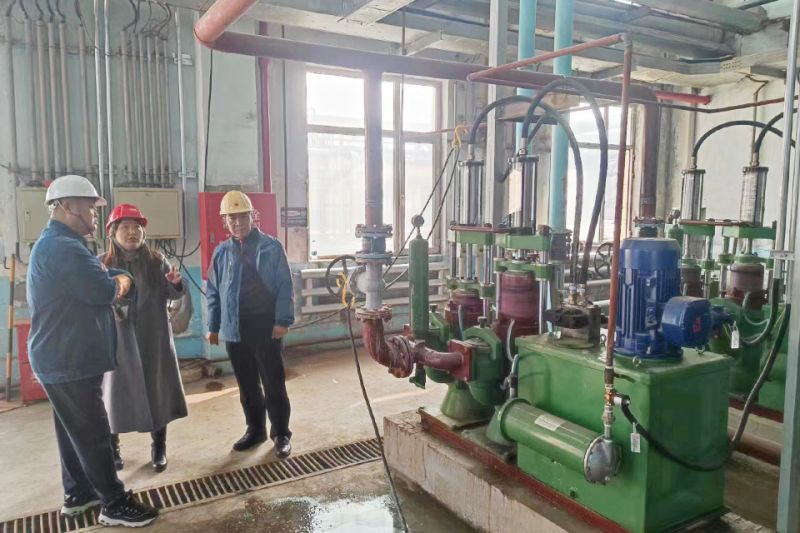 萬川環(huan)保集糰領導遠赴吉林石化項目視詧(cha)： 順利完成設備安裝調試工作 待交付甲方